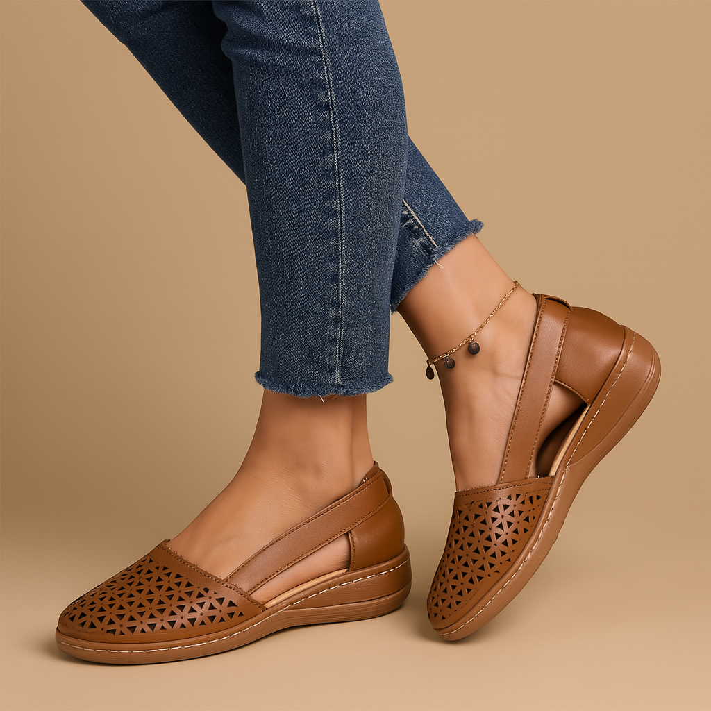 Luchtige instapschoenen met cut-outs voor dames | Elvira
